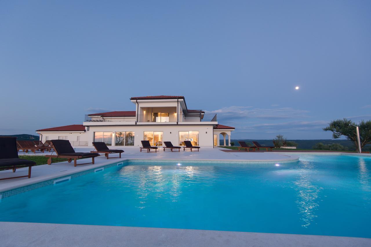 Wine Residence Cattunar Brtonigla Exterior photo